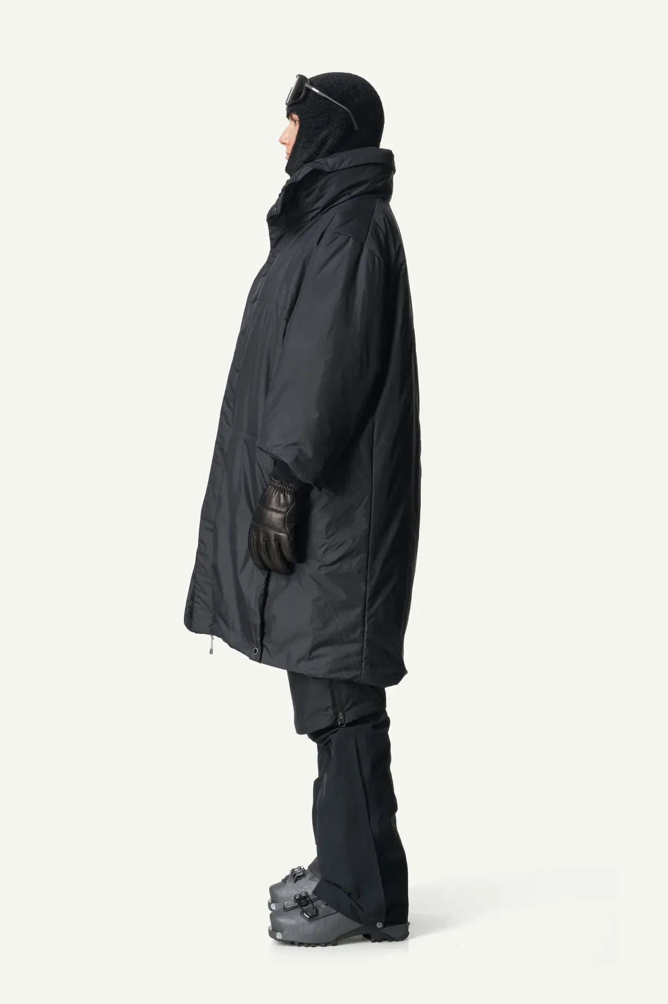106944_910_104_Women_The_Cloud_rock_black_B112_c_low