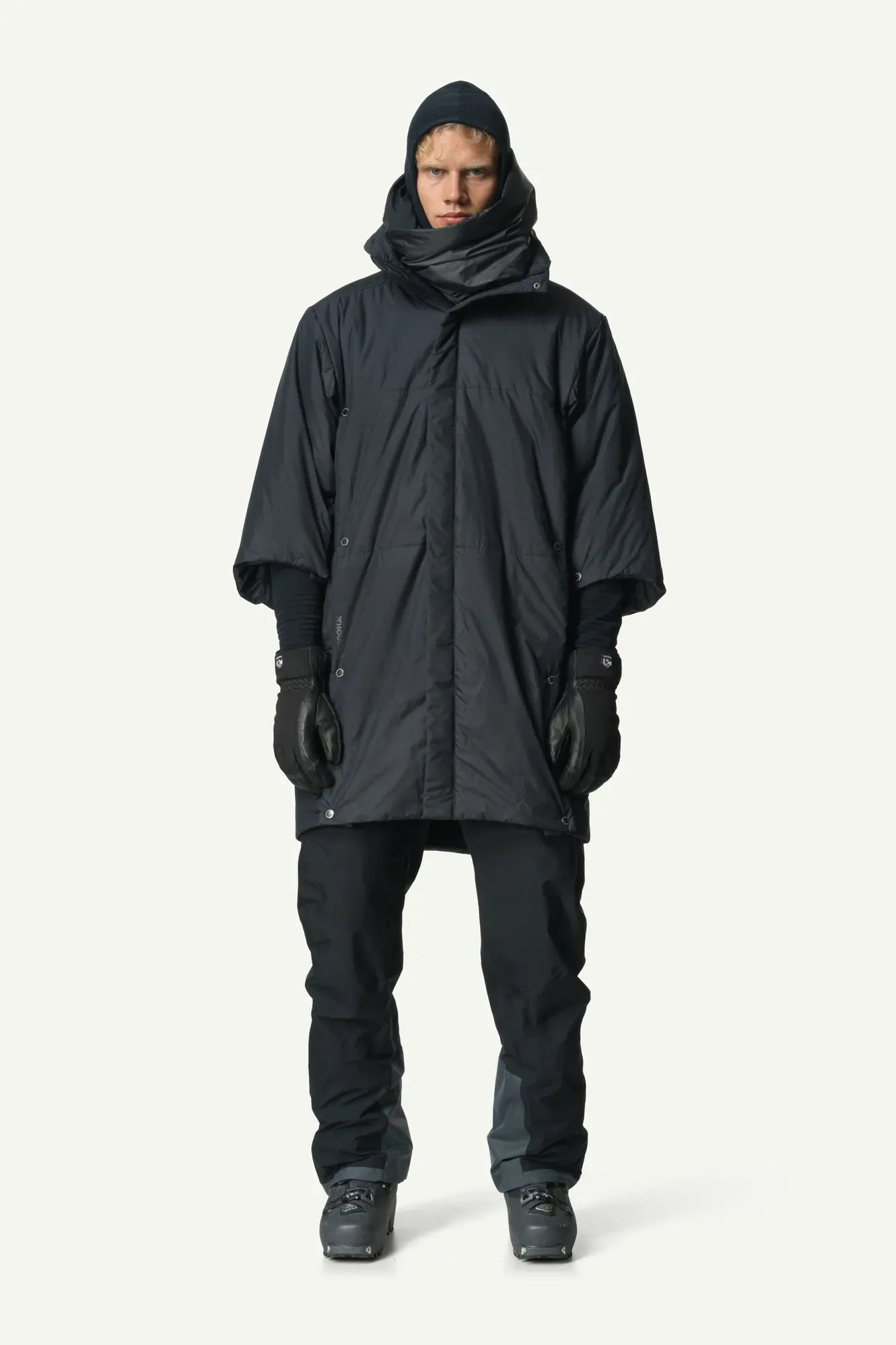 106944_910_109_Men_The_Cloud_rock_black_B497_c_low