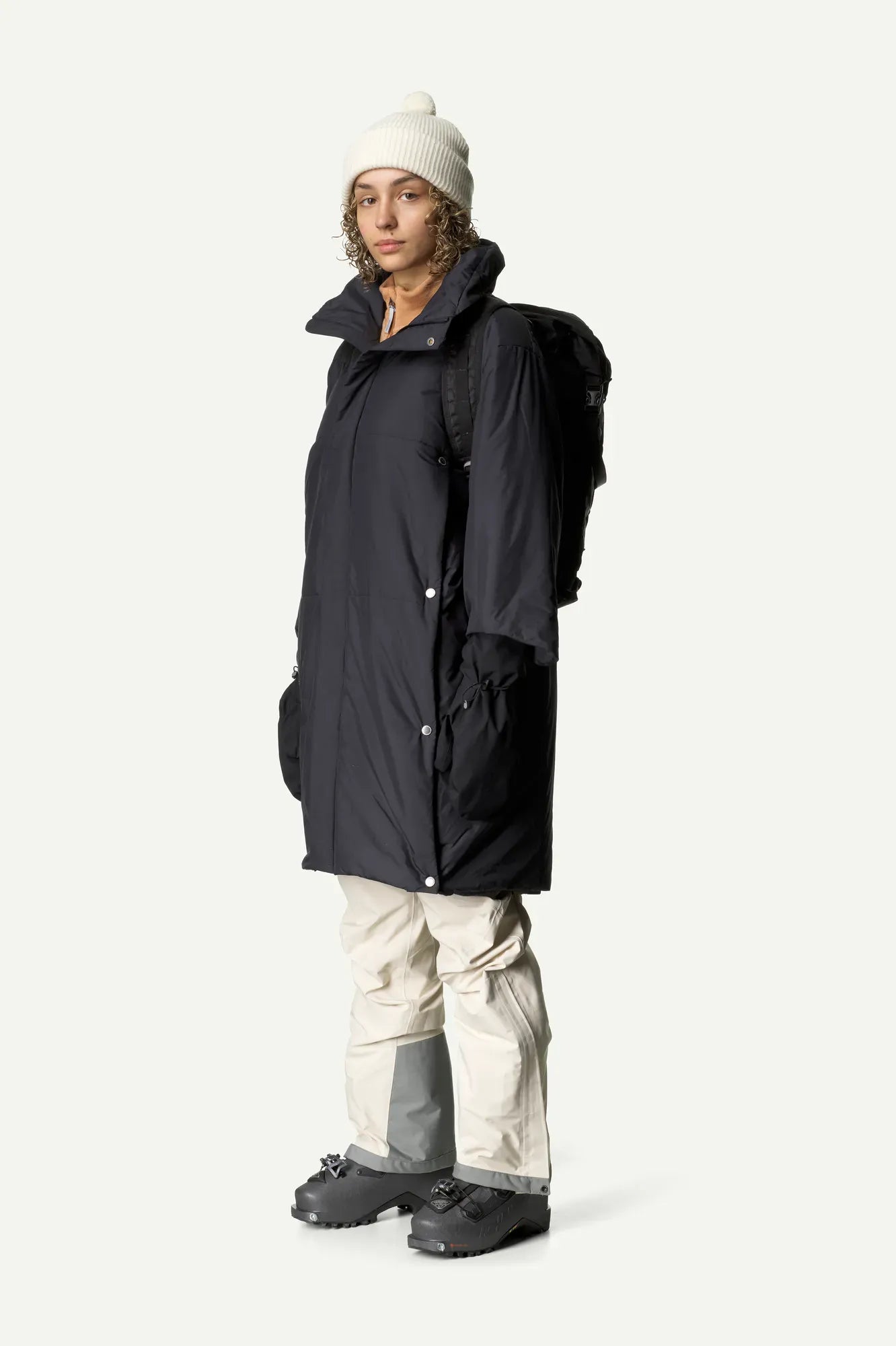 106944_910_306_Women_The_Cloud_rock_black_c_low