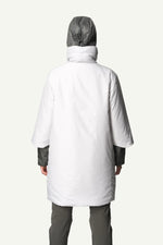106944_G66_205_Women_The_Cloud_a_touch_of_gray_B115_c_low