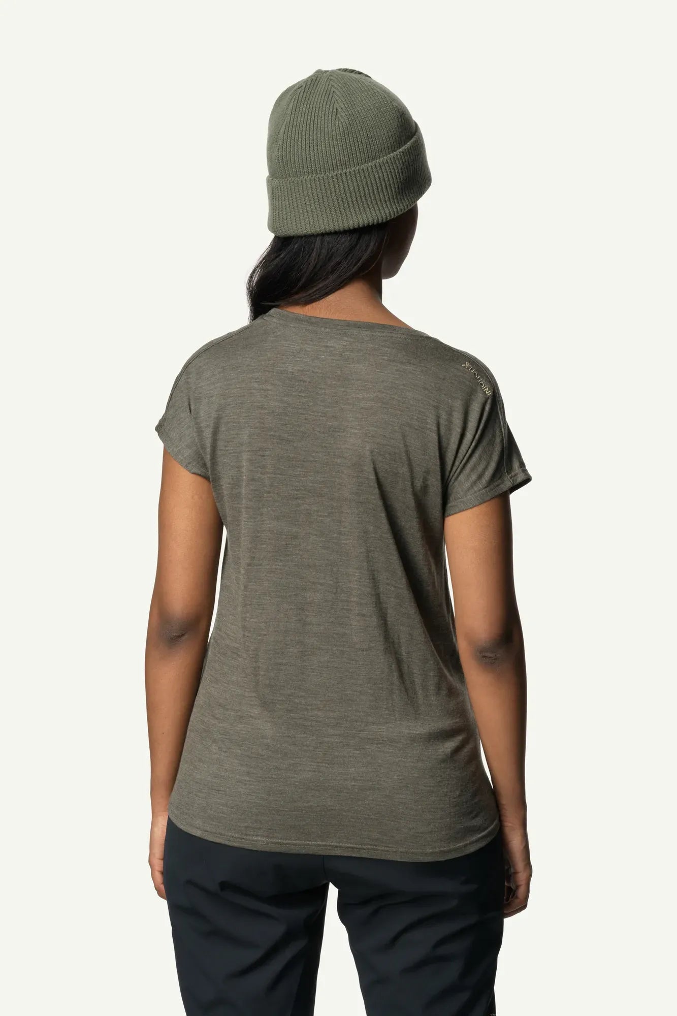 137874_A60_202_Women_Activist_Tee_dawn_green_B100_c_low