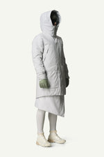 148514_G66_102_Women_Fall_in_Parka_a_touch_of_gray_B112_c_low