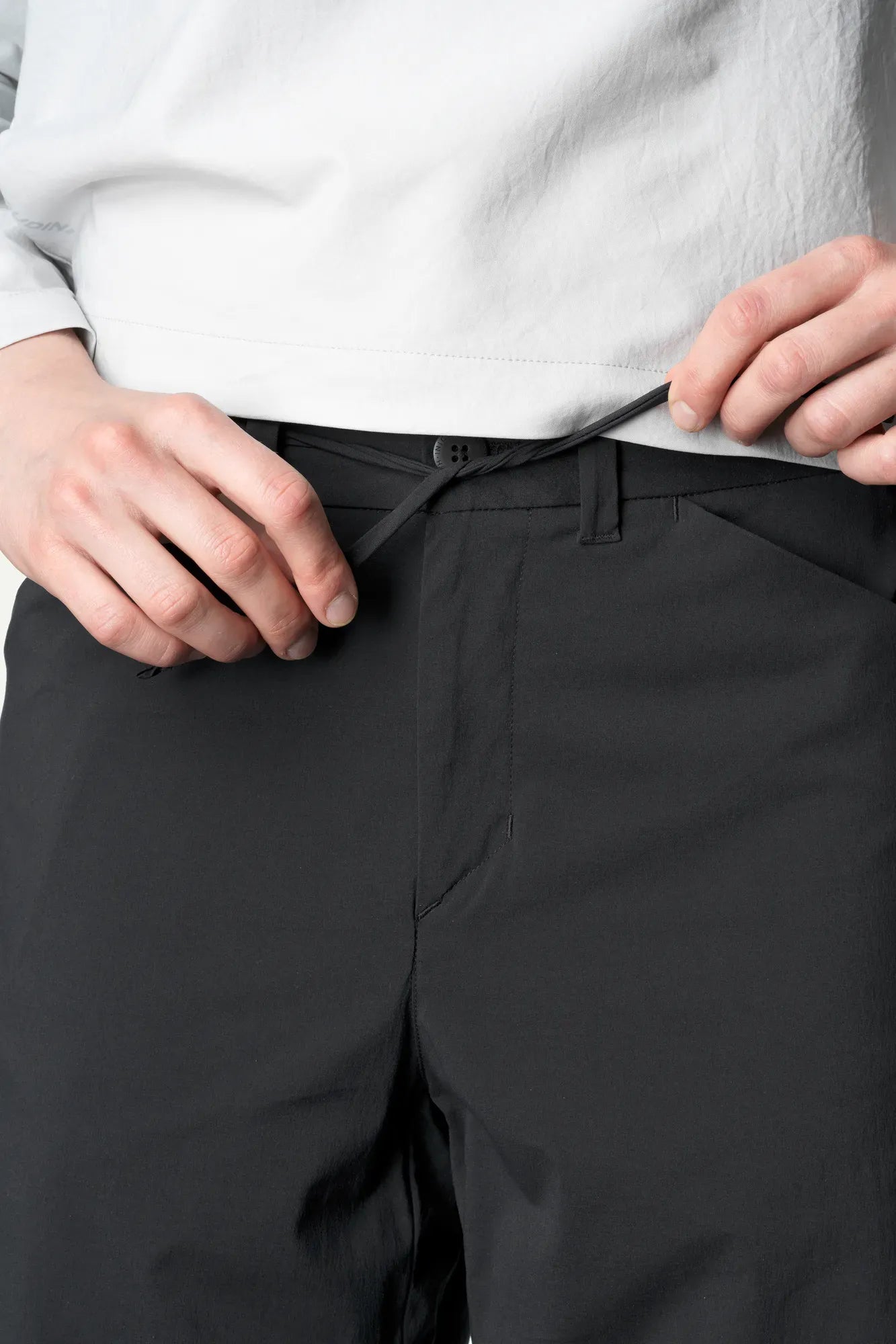 160724_900_600_Women_Wadi_Pants_true_black_c_low