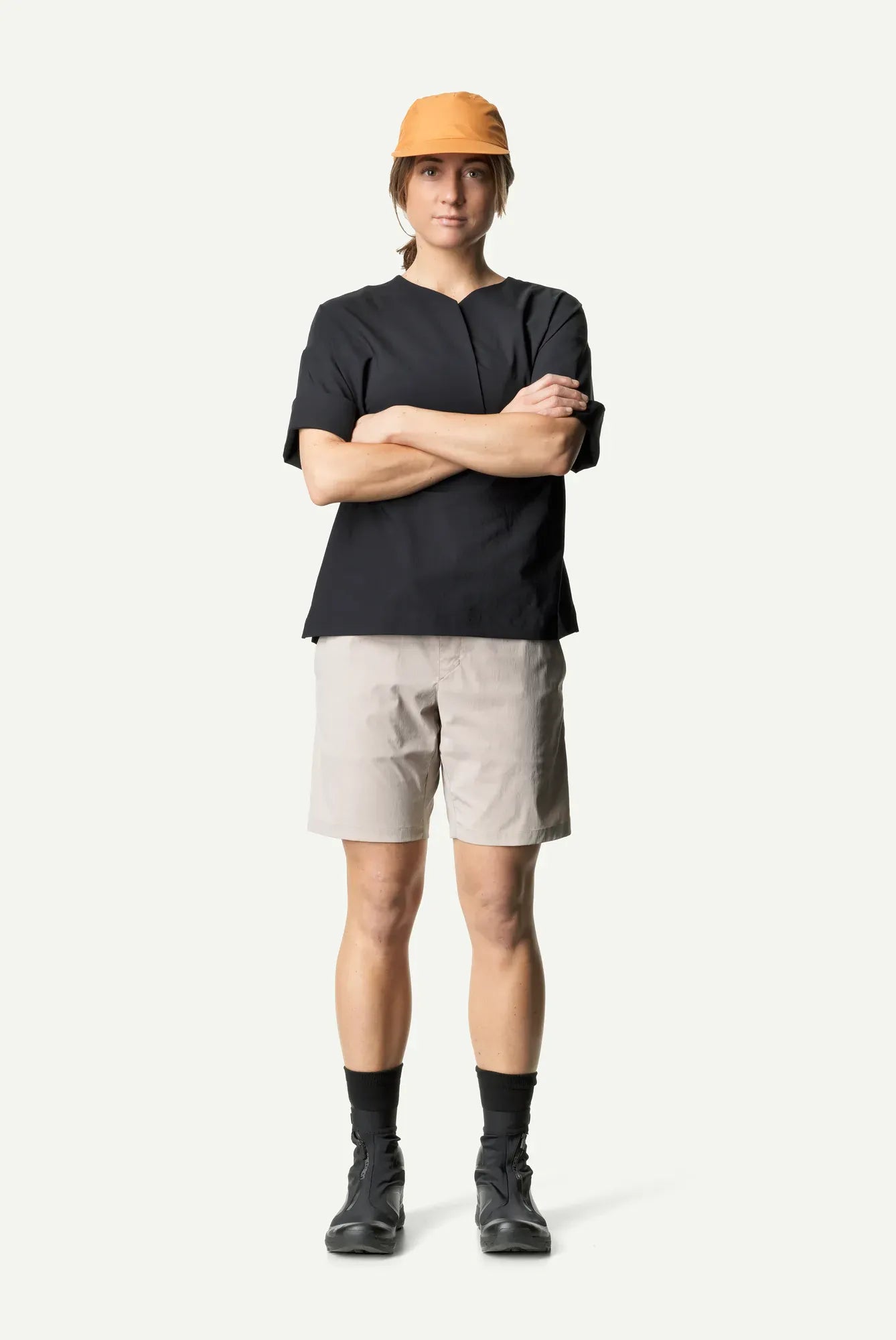 160854_148_100_Women_Wadi_Shorts_sandstorm_c_low
