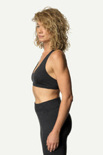 170024_900_203_Women_Wander_Bra_true_black_c_low
