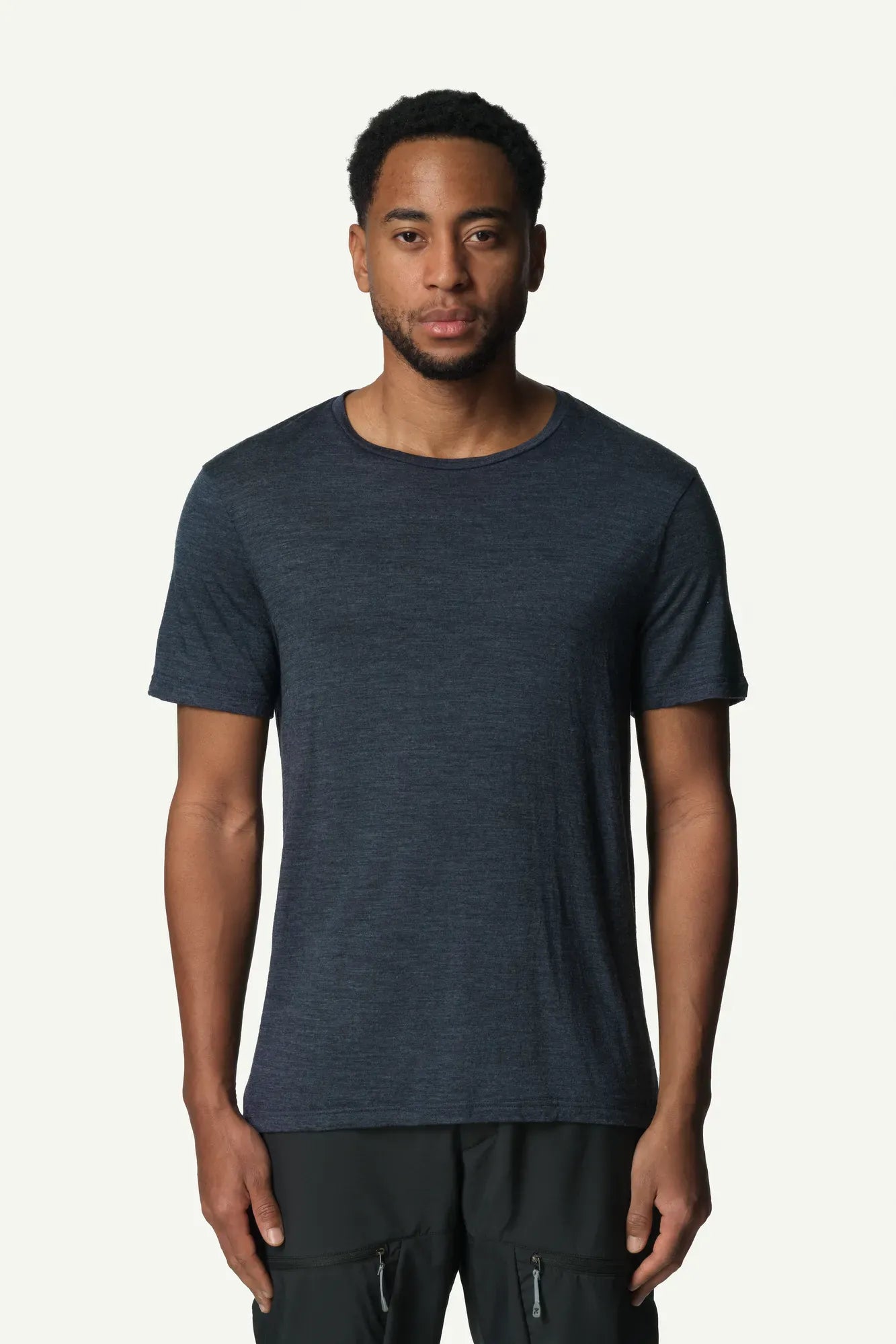 237874_198_203_Men_Activist_Tee_deep_sea_blue_c_low