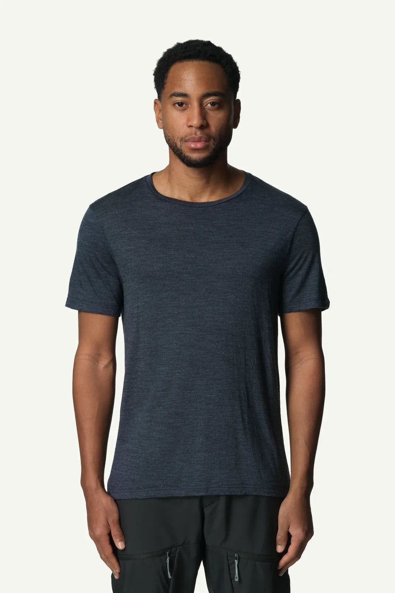 237874_198_203_Men_Activist_Tee_deep_sea_blue_c_low