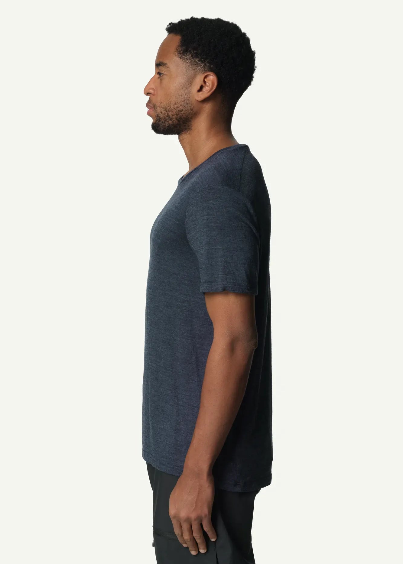 237874_198_204_Men_Activist_Tee_deep_sea_blue_c_low