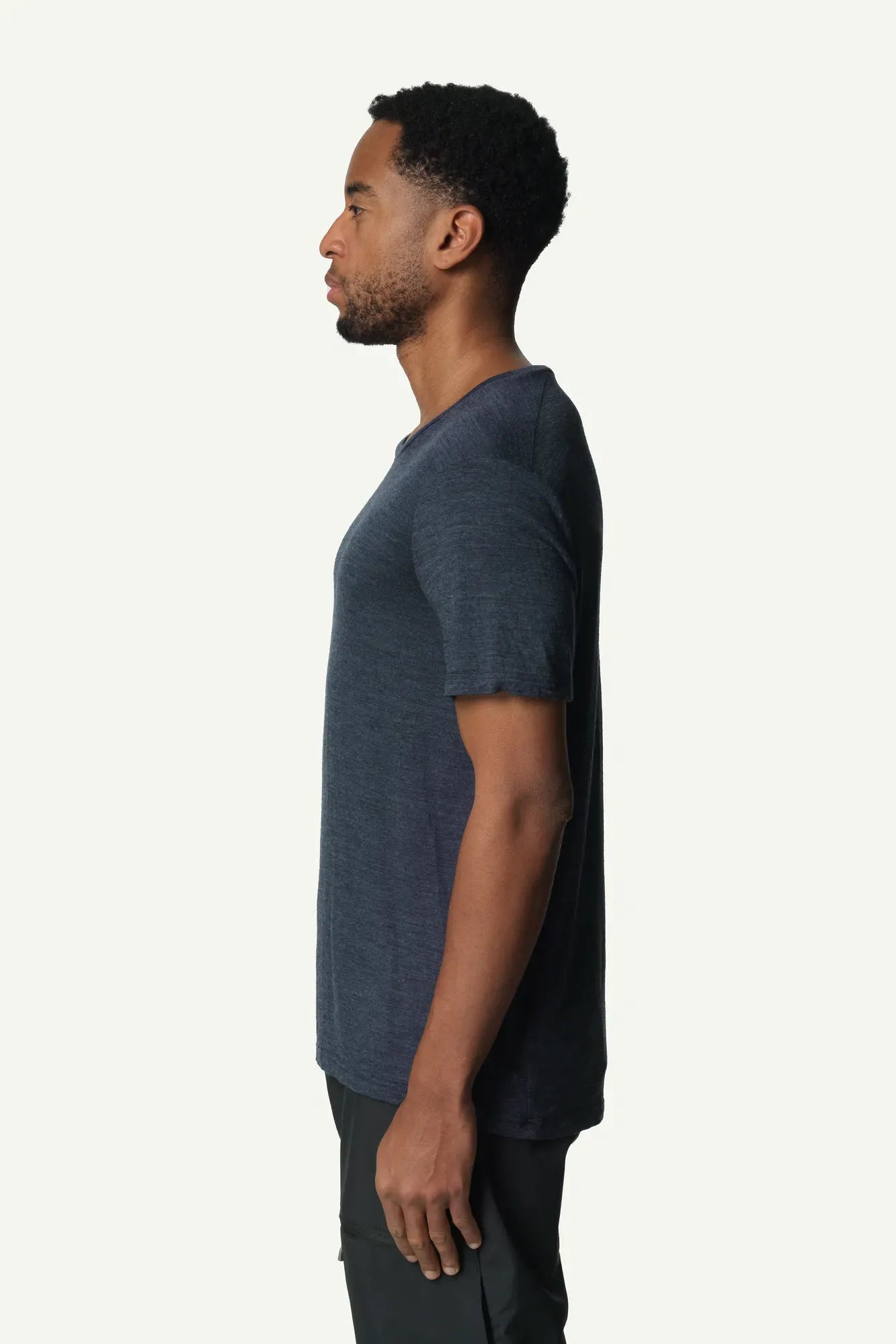 237874_198_204_Men_Activist_Tee_deep_sea_blue_c_low