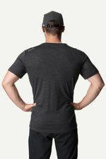 237874_900_201_Men_Activist_Tee_true_black_c_low
