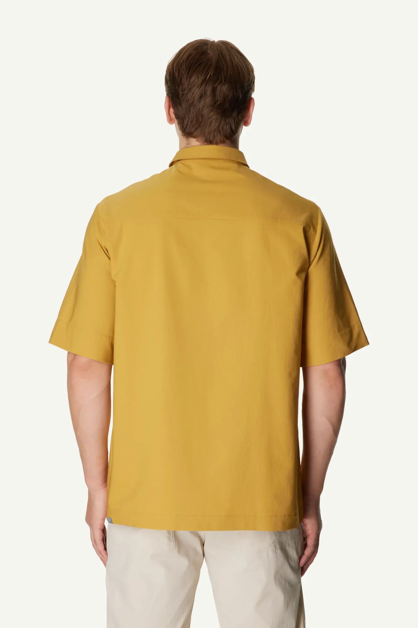 238724_H33_200_Men_Cosmo_Shirt_golden_fields_A372_c_low