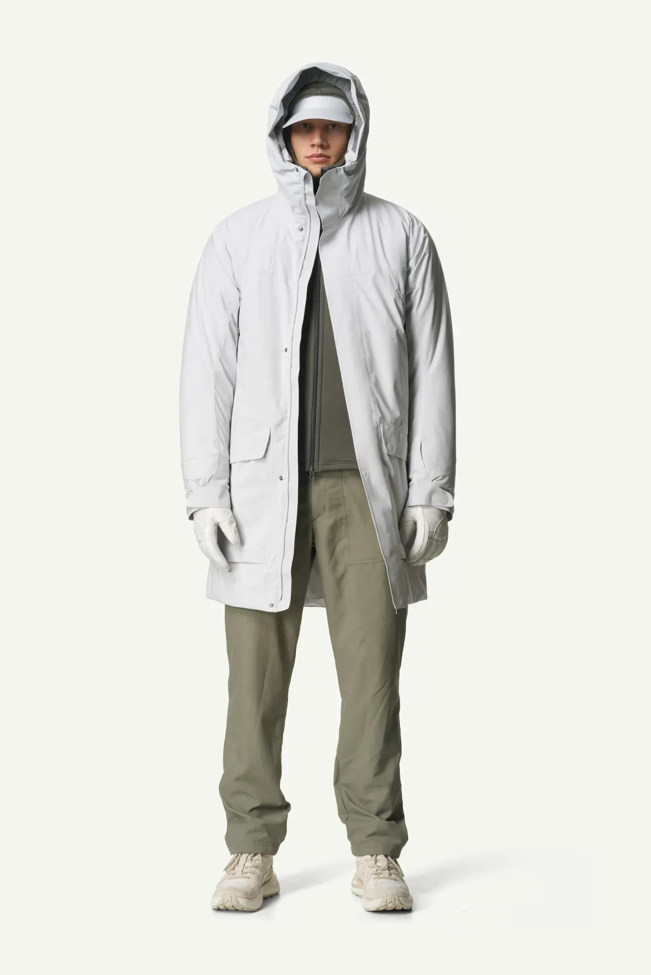 248514_G66_100_Men_Fall_in_Parka_a_touch_of_gray_B497_c_low