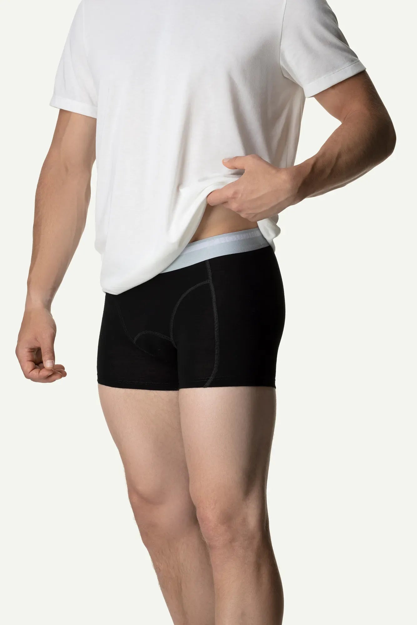 258414_900_203_Men_DeSoli_Boxers_true_black_c_low