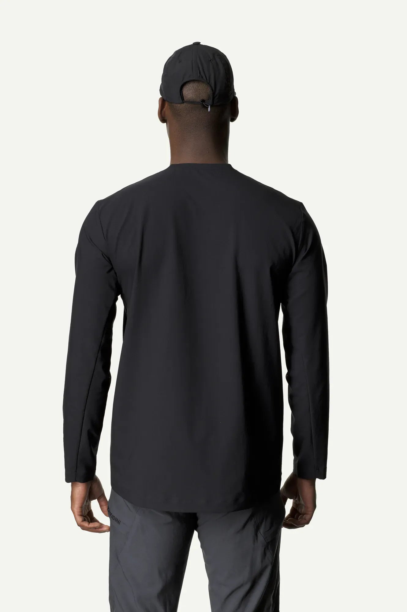258694_900_205_Men_Cover_Crew_true_black_c_low