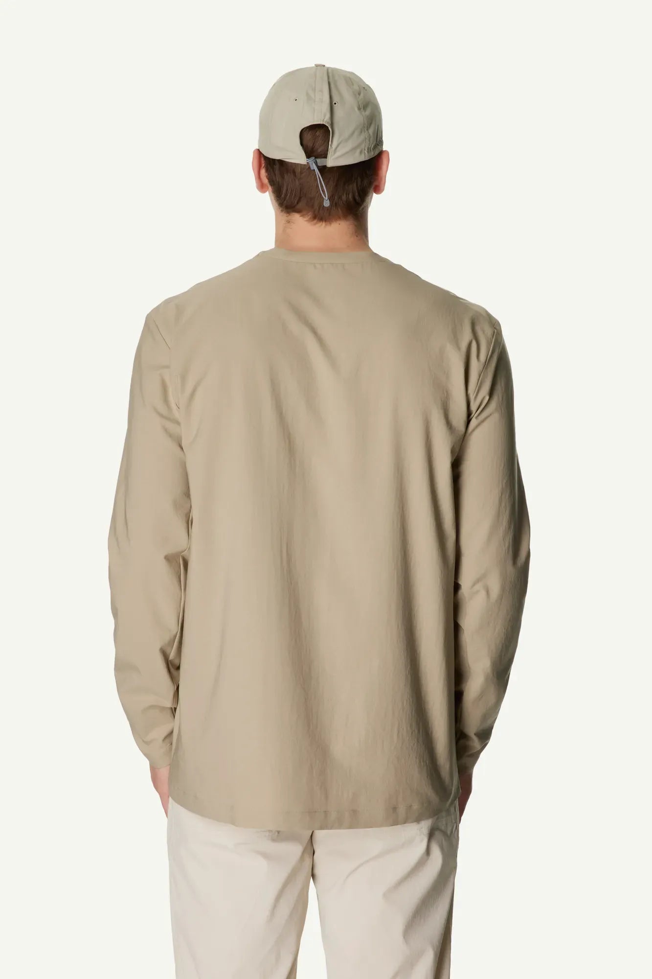 258694_H31_202_Men_Cover_Crew_powder_green_A372_c_low