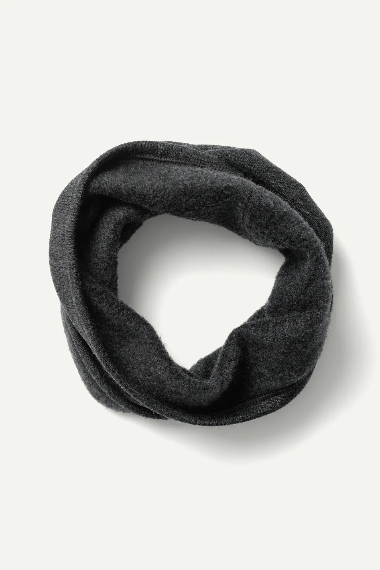 370274_900_201_Alto_Neck_Gaiter_true_black_c_low