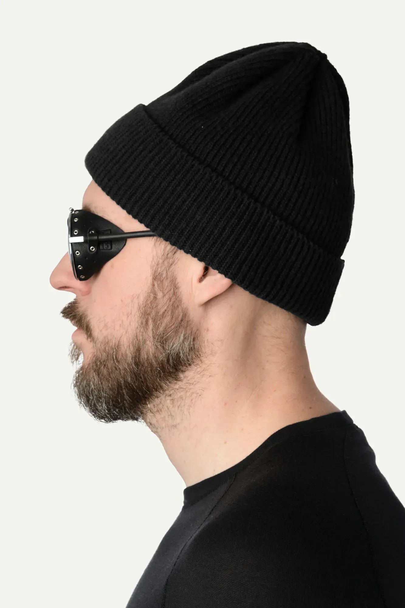378674_900_201_Men_Hut_Hat_true_black_c_low
