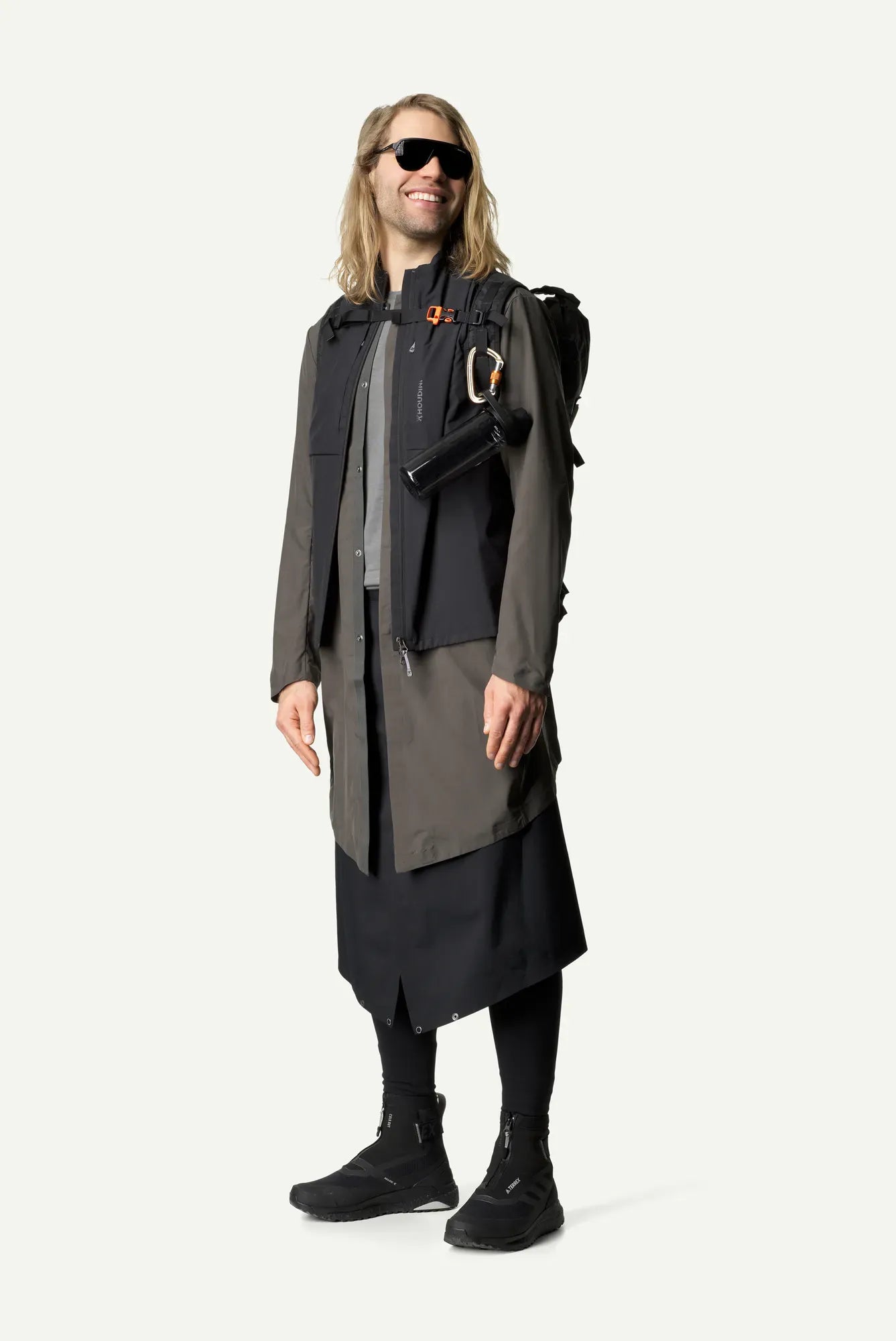 649944_900_101_Men_The_Square_true_black_c_low