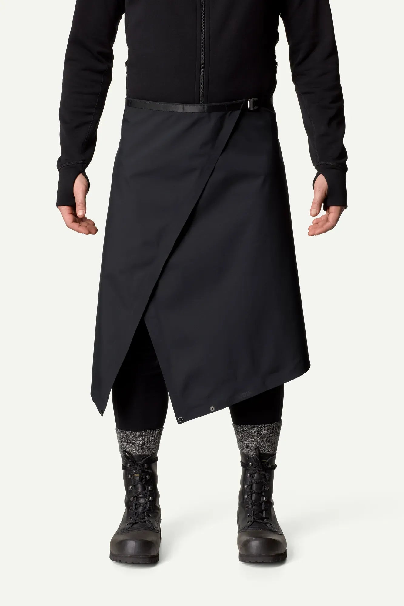 649944_900_202_Men_The_Square_true_black_c_low
