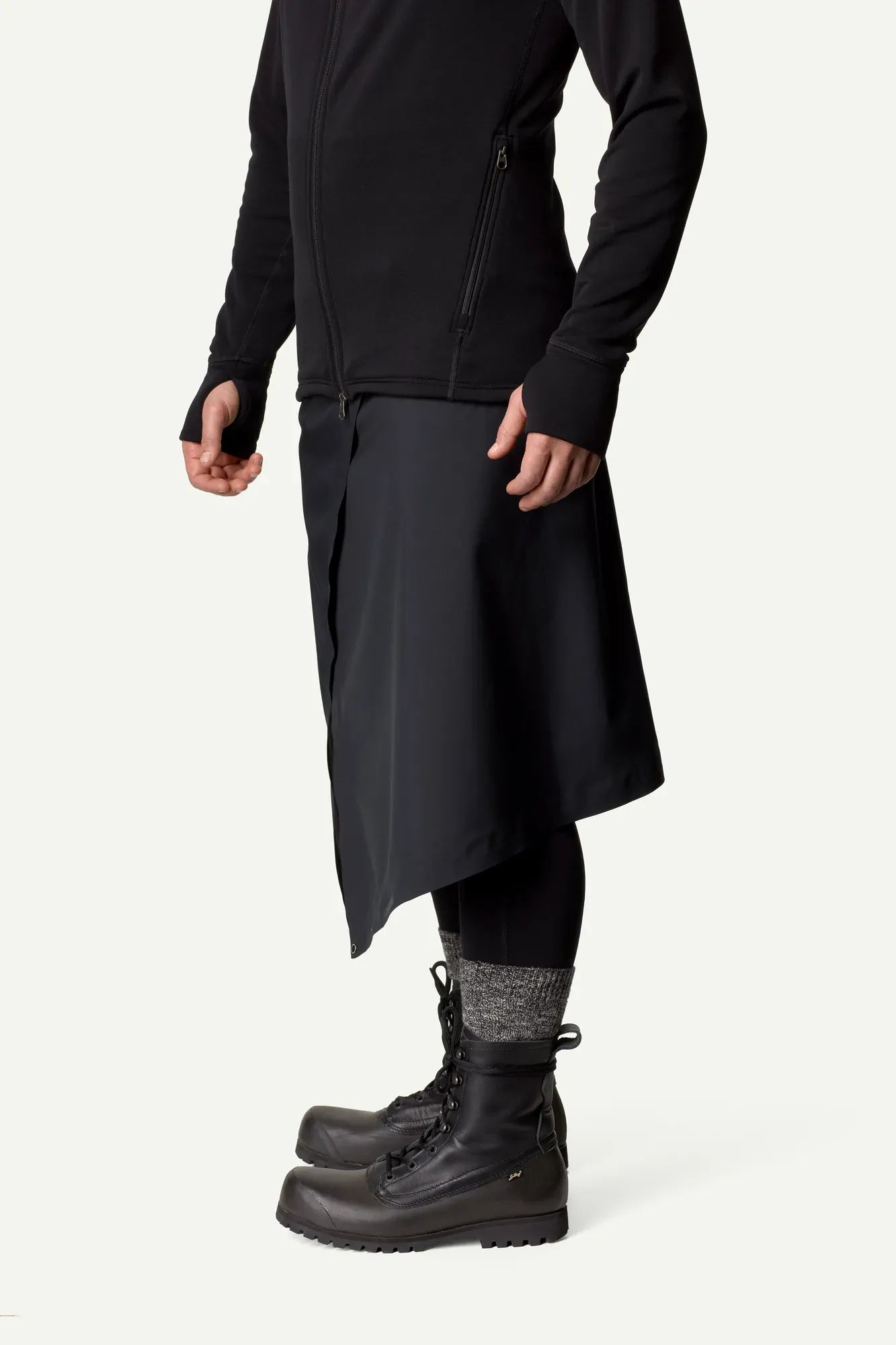 649944_900_203_Men_The_Square_true_black_c_low