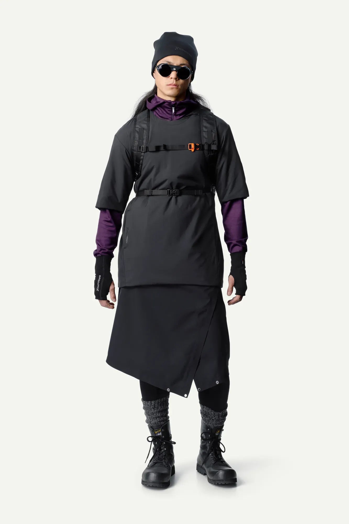 649944_900_300_Men_The_Square_true_black_c_low