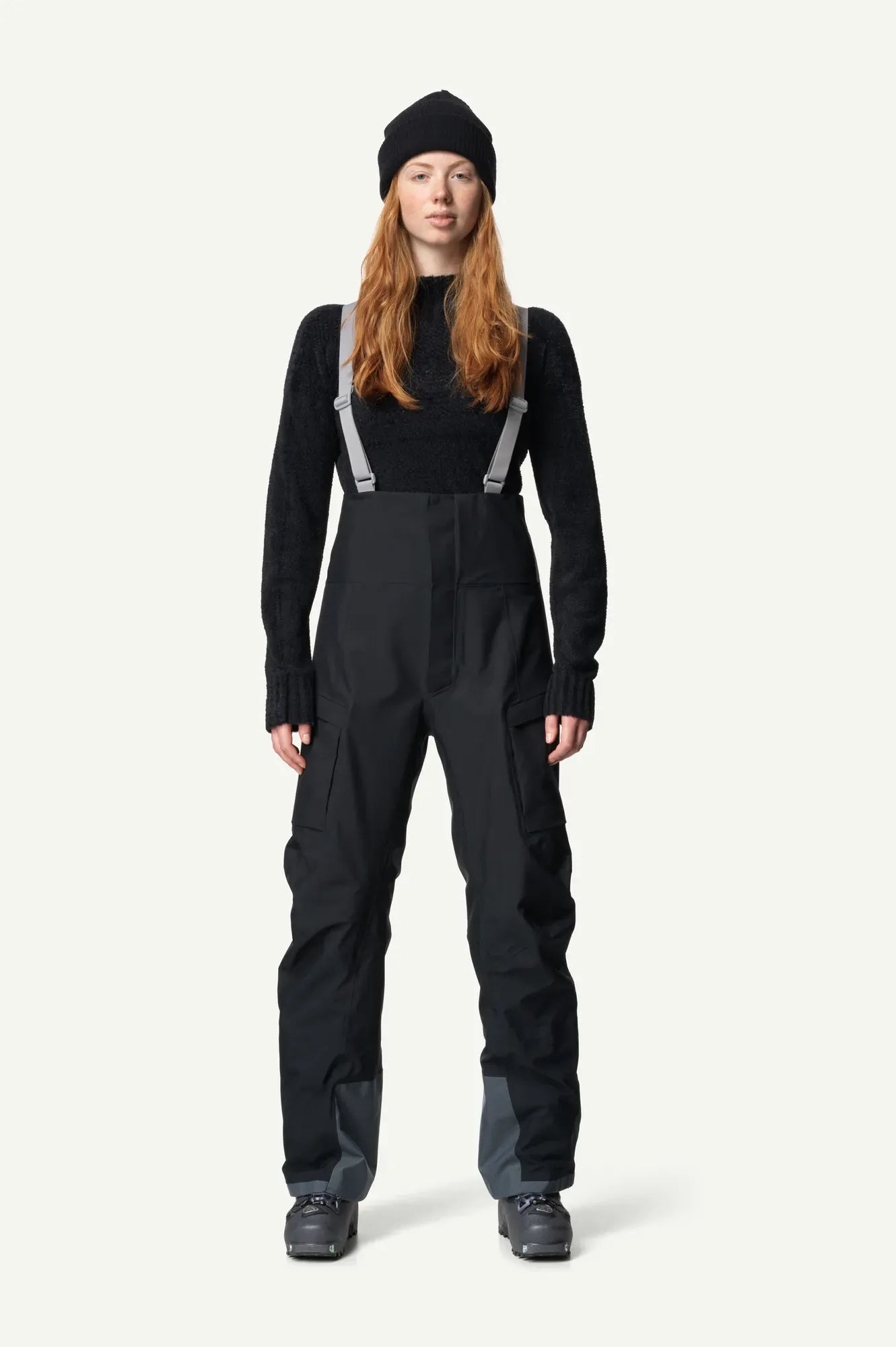 800061_900_200_Women_Rollercoaster_Bib_Pants_true_black_B115_c_low