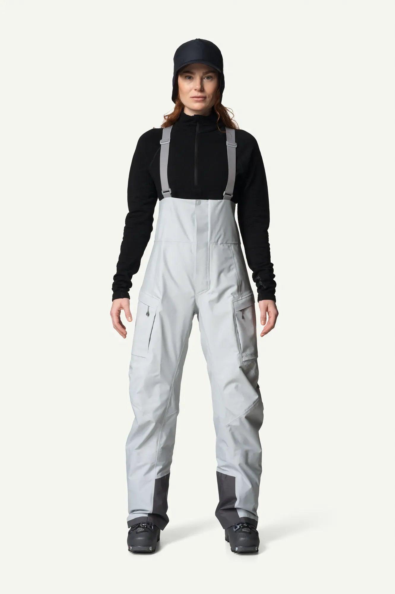 800061_F21_200_Women_Rollercoaster_Bib_Pants_glacier_gray_c_low