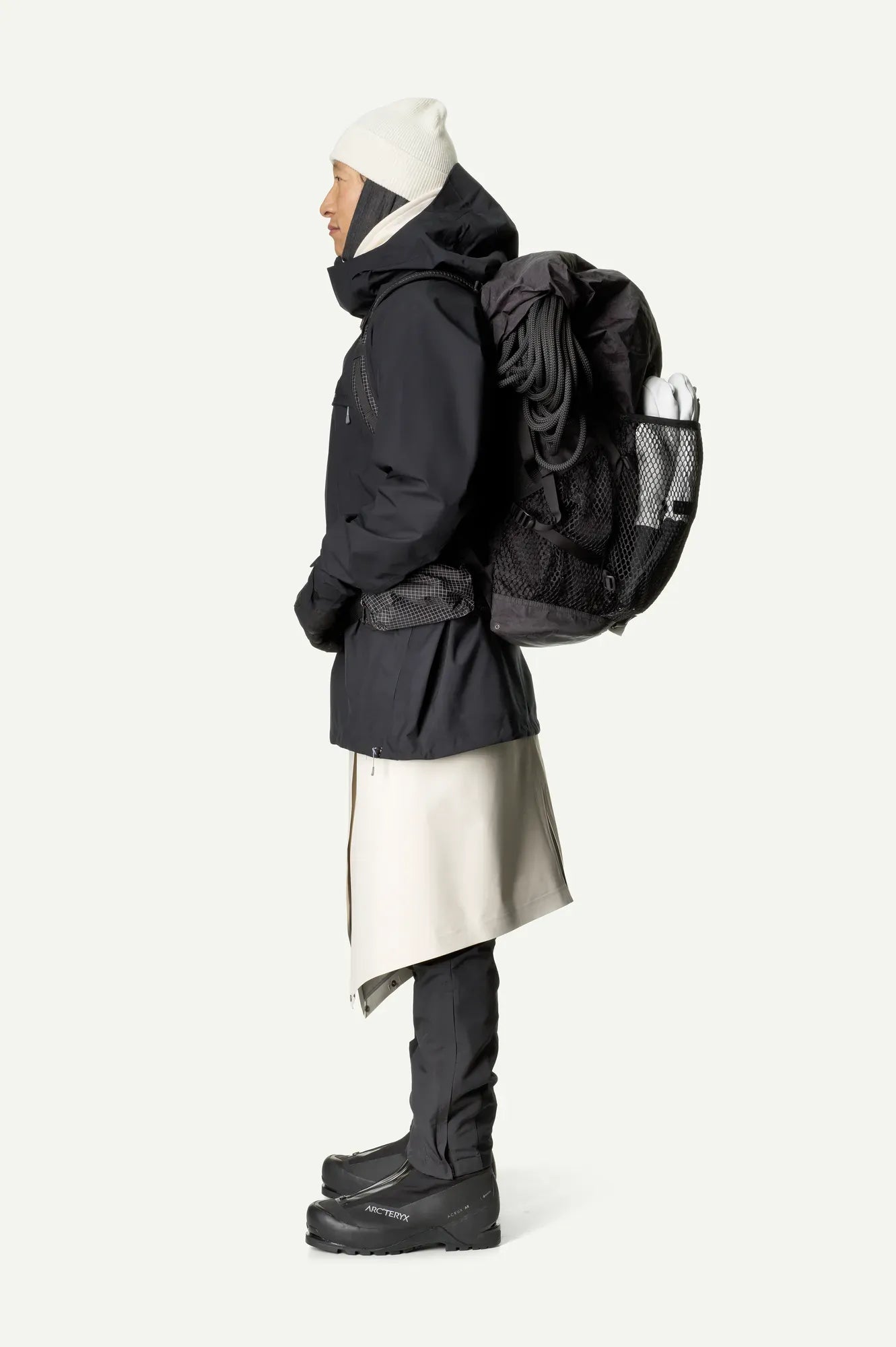 800094_900_302_Men_Shelter_Anorak_true_black_c_low
