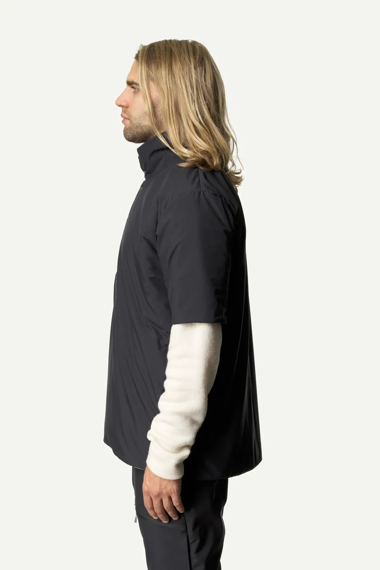 800095_900_203_Men_All_Weather_T_Neck_true_black_c_low
