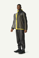 810006_900_107_Men_The_Orange_Jacket_true_black_C115_c_low