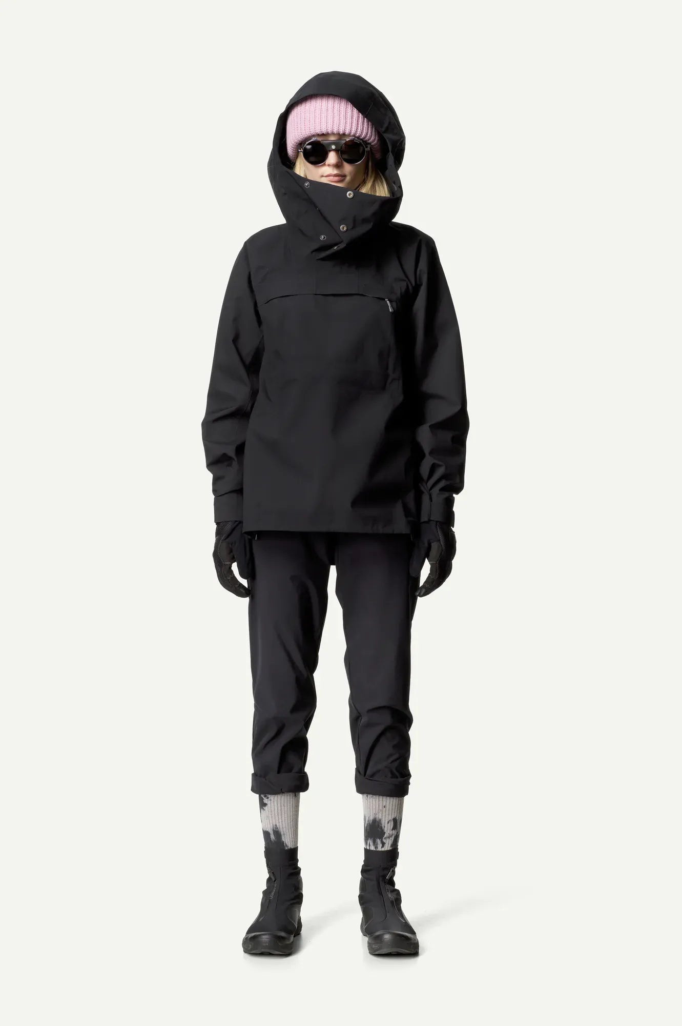 810009_900_102_Women_Shelter_Anorak_true_black_c_low