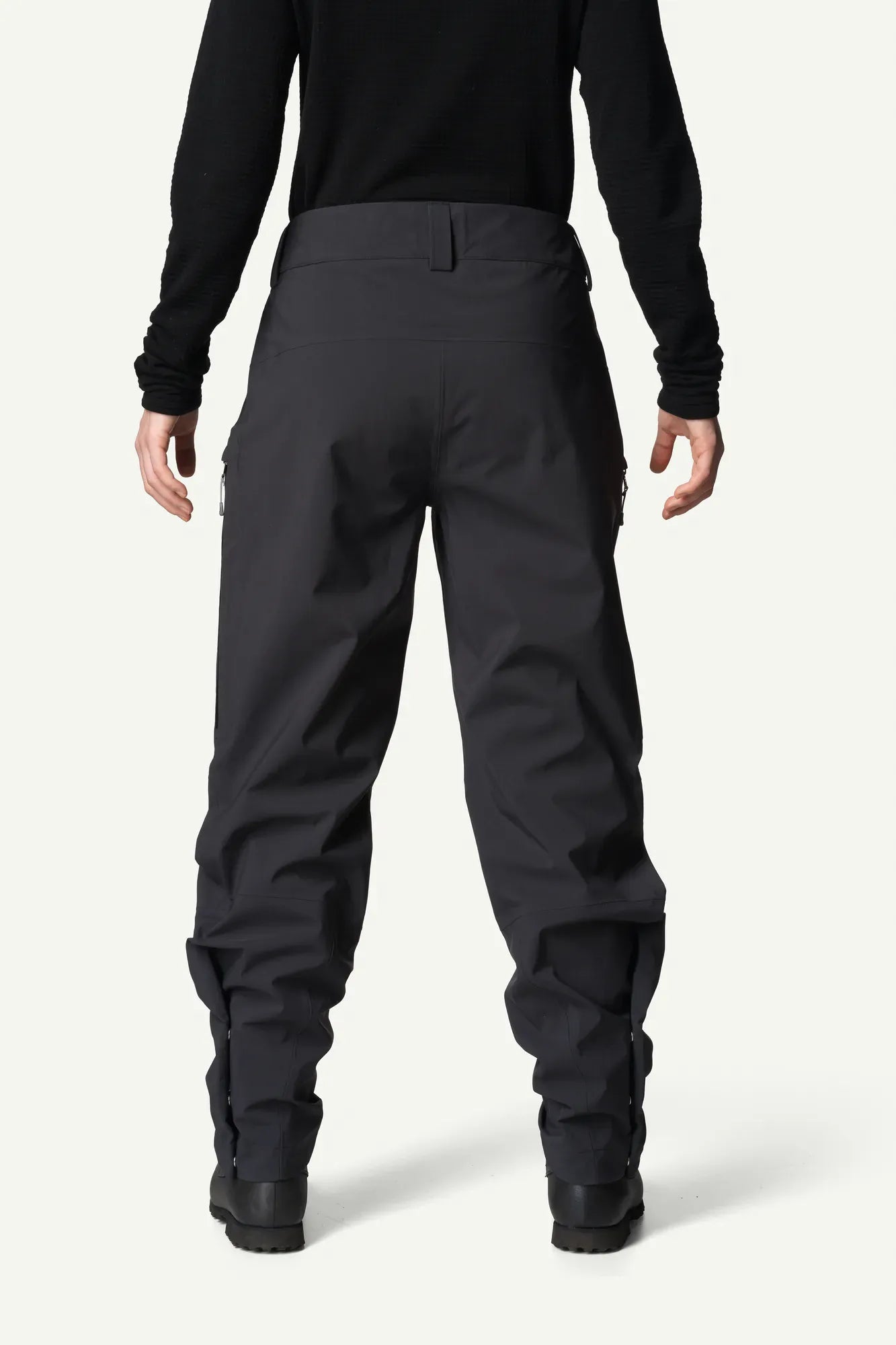 810028_900_202_Women_Five_to_Nine_Pants_true_black_c_low
