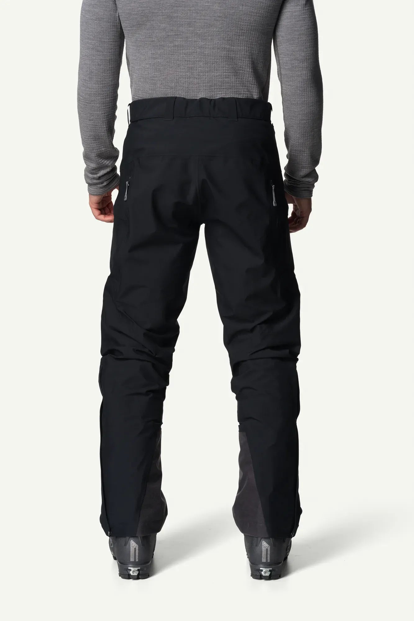 810035_900_202_Men_Ride_Pants_true_black_c_low