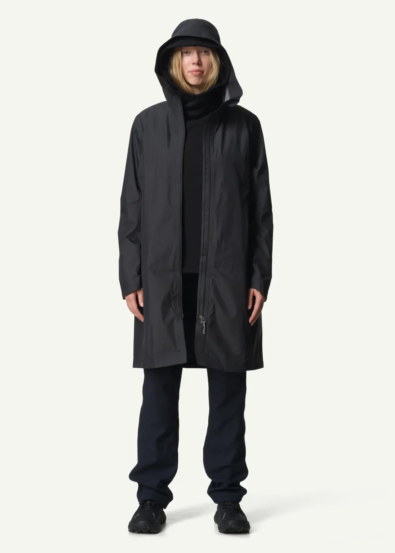 810038_900_100_Women_One_Parka_II_true_black_B157_c_low