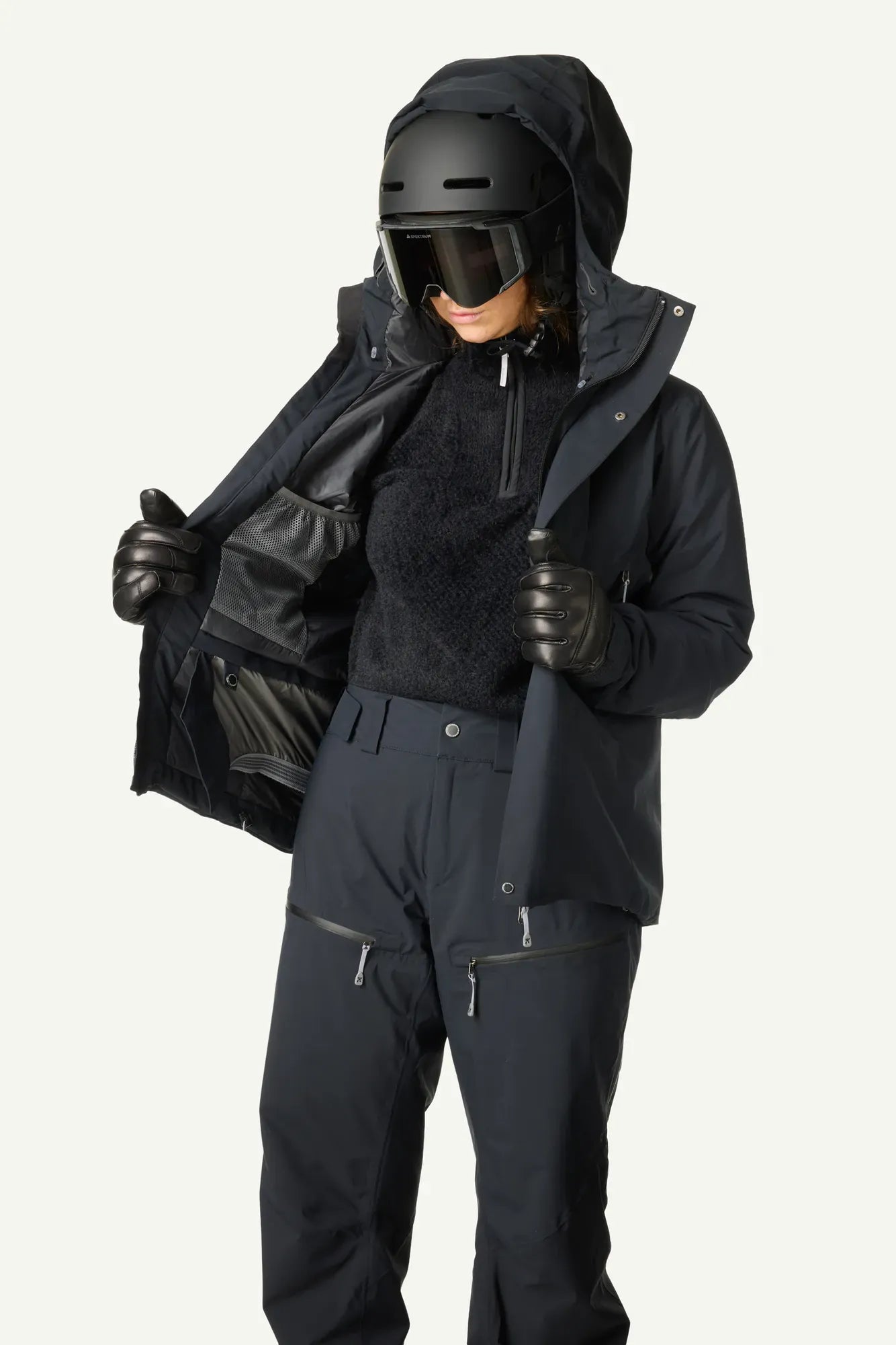 810044_900_202_Women_Ride_Insulated_Jacket_true_black_c_low