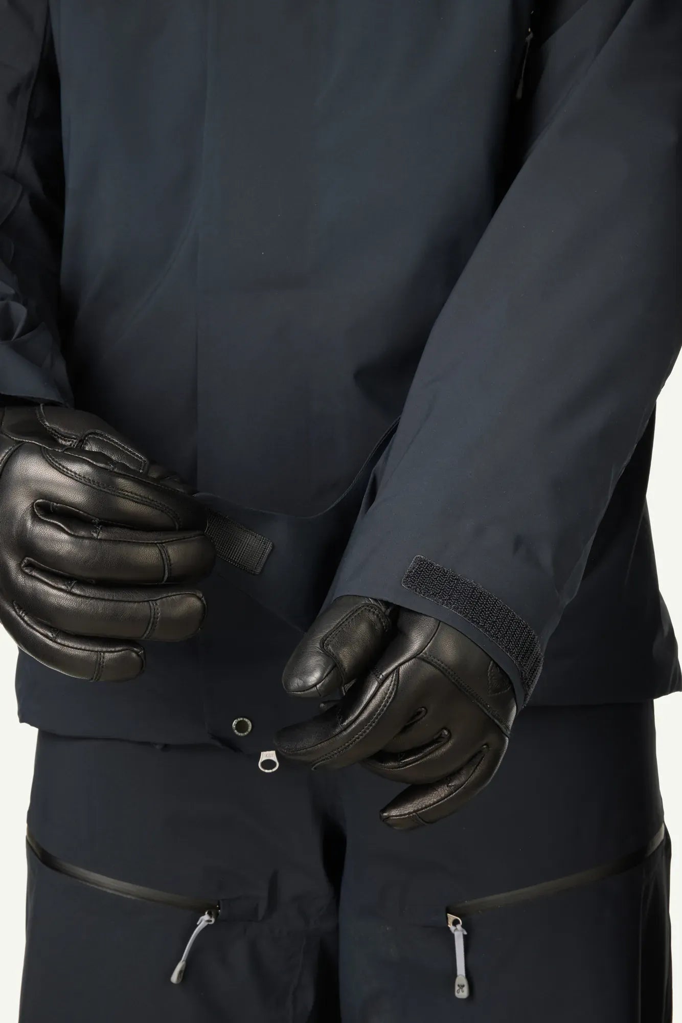 810045_900_204_UNI_Ride_Insulated_Jacket_true_black_c_low