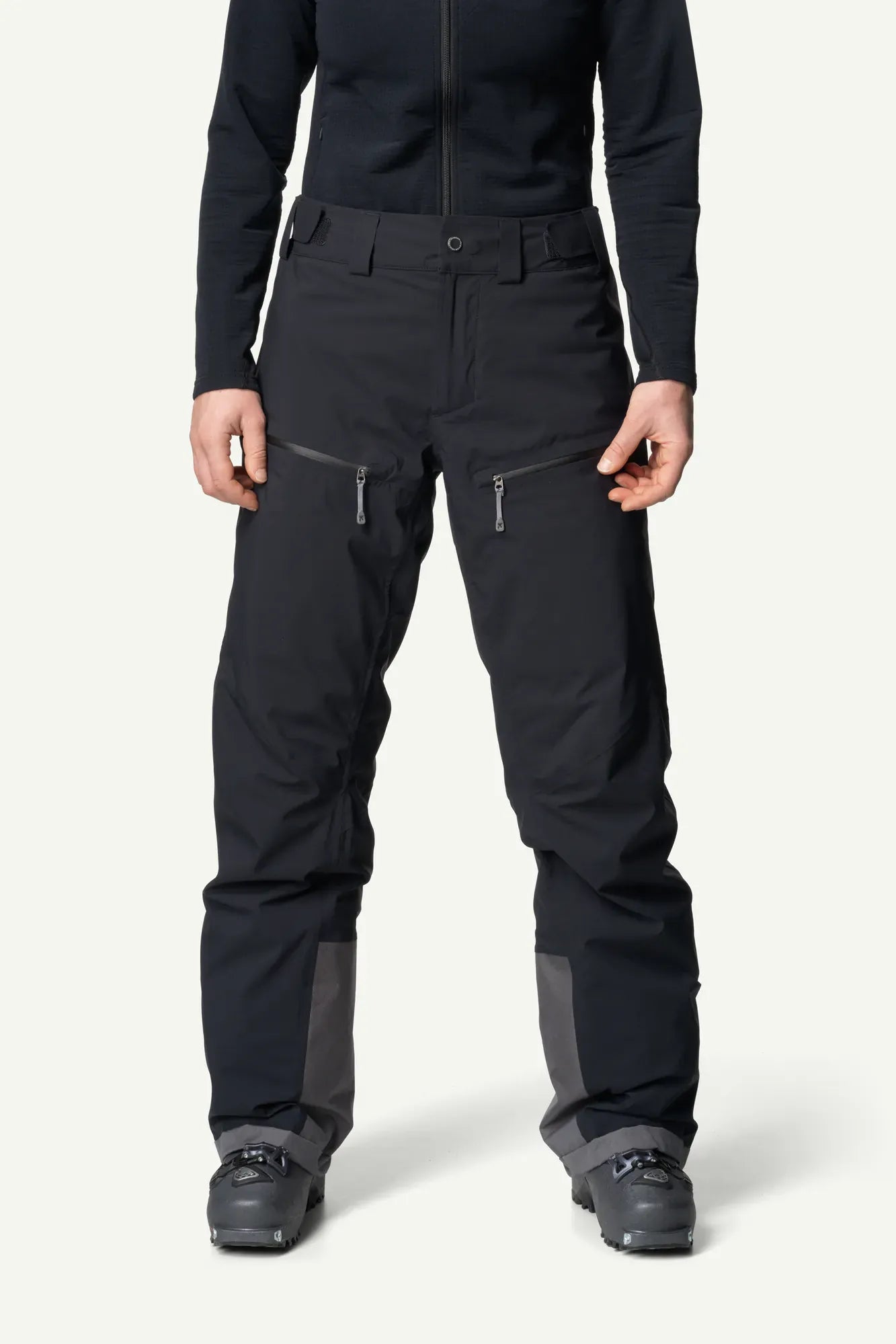 810046_900_200_Women_Ride_Insulated_Pants_true_black_B121_c_low