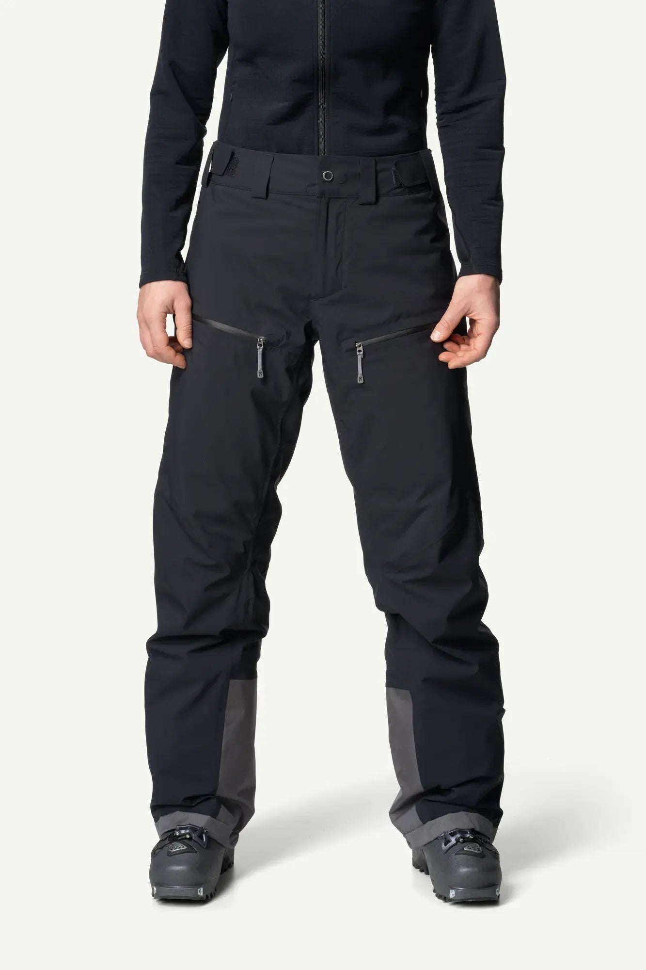 810046_900_200_Women_Ride_Insulated_Pants_true_black_B121_c_low