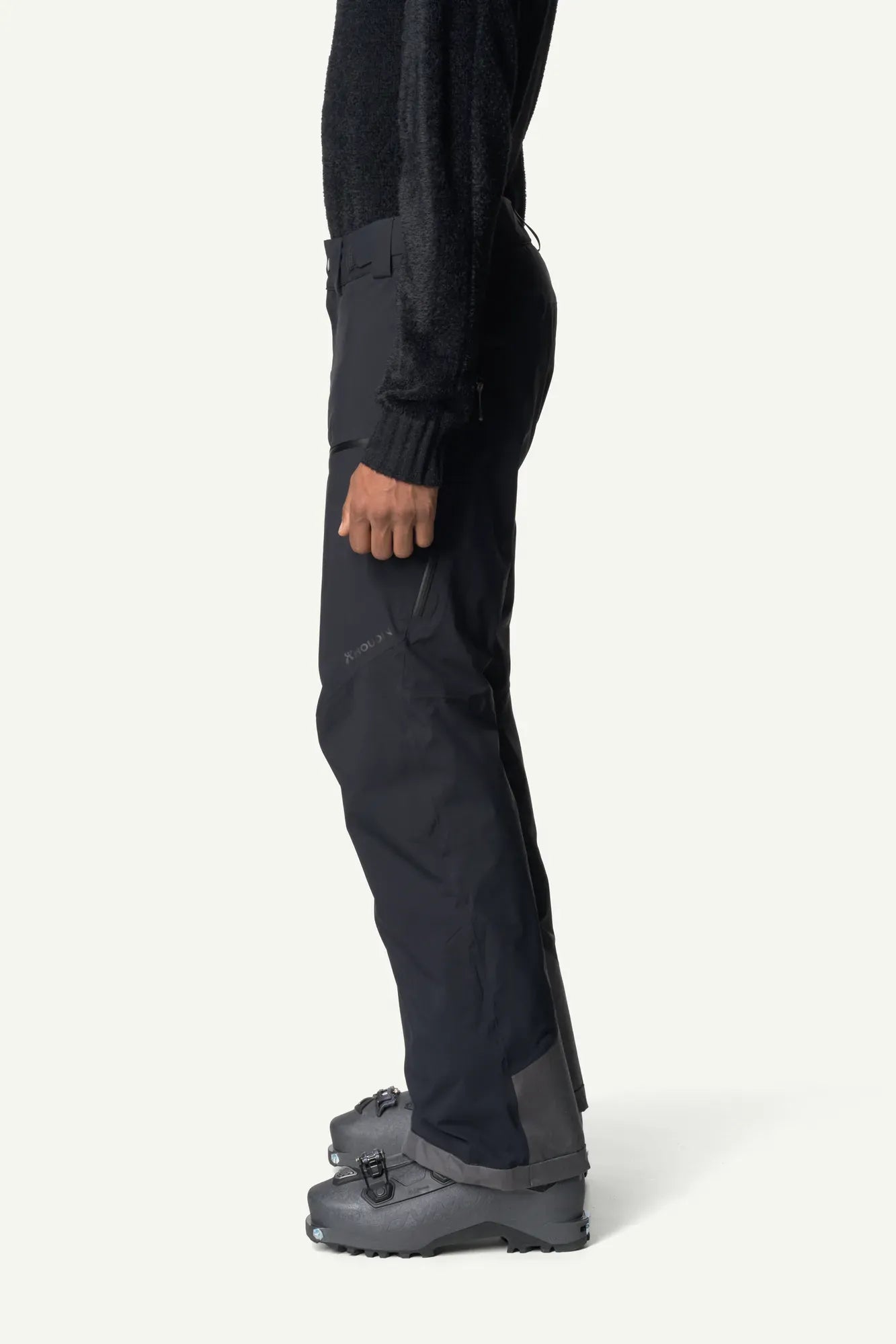 810047_900_201_Men_Ride_Insulated_Pants_true_black_A815_c_low