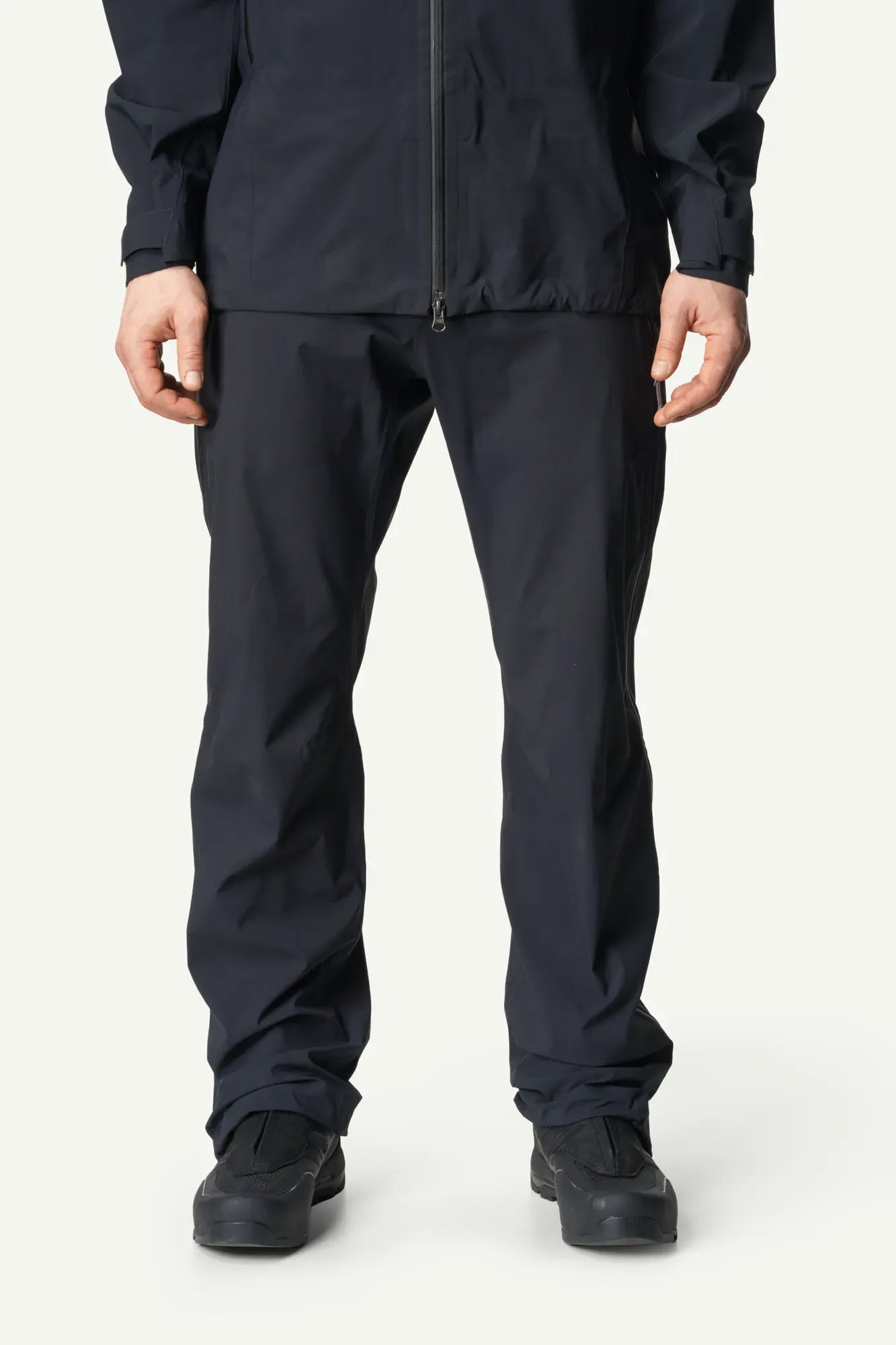 810049_900_200_Men_BFF_Pants_II_true_black_c_low