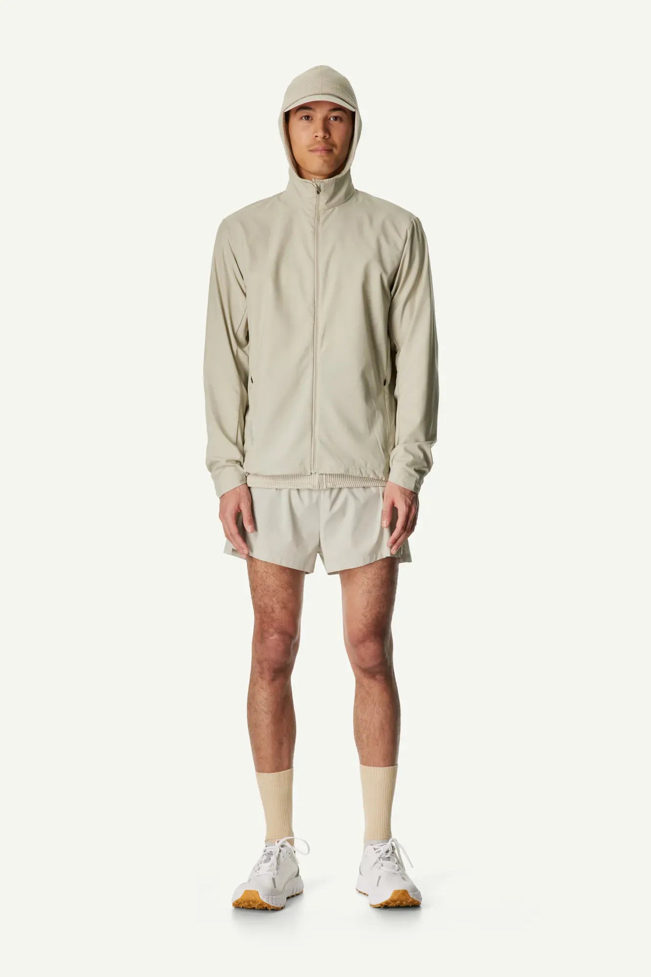 810058_H28_101_Men_Pace_Trail_Jacket_greenish_gray_A675_c_low