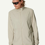 810058_H28_200_Men_Pace_Trail_Jacket_greenish_gray_A390_c_low