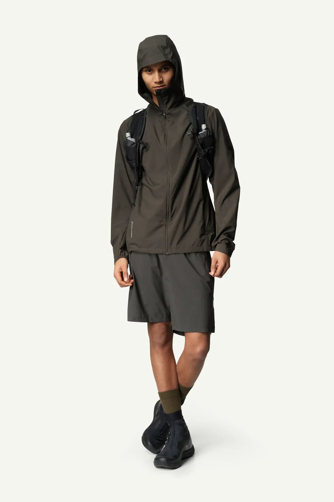 810059_H29_100_Men_Pace_Trail_Houdi_green_illusion_c_low