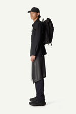 810064_900_101_The_Orange_Square_true_black_c_low