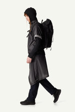 810064_900_106_The_Orange_Square_true_black_c_low