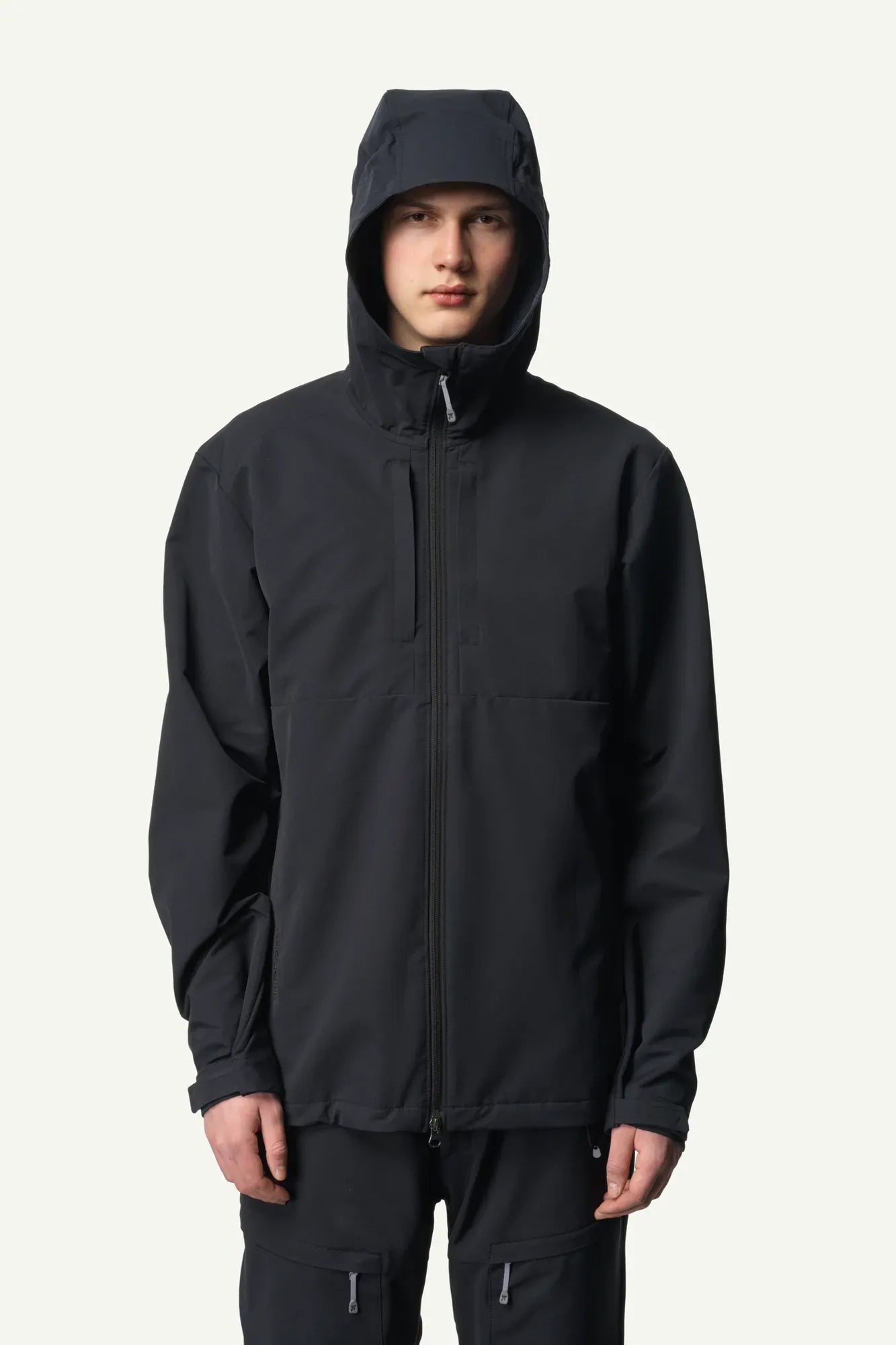 810079_900_200_Men_Alpine_Tech_Houdi_true_black_c_low