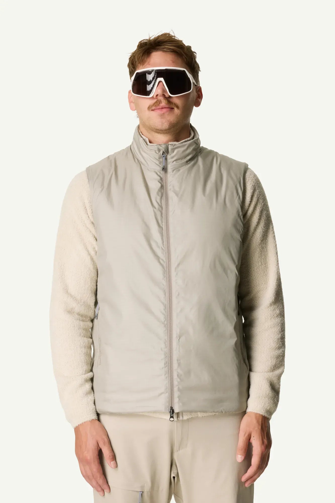 820024_148_200_Men_Dunfri_Vest_sandstorm_c_low