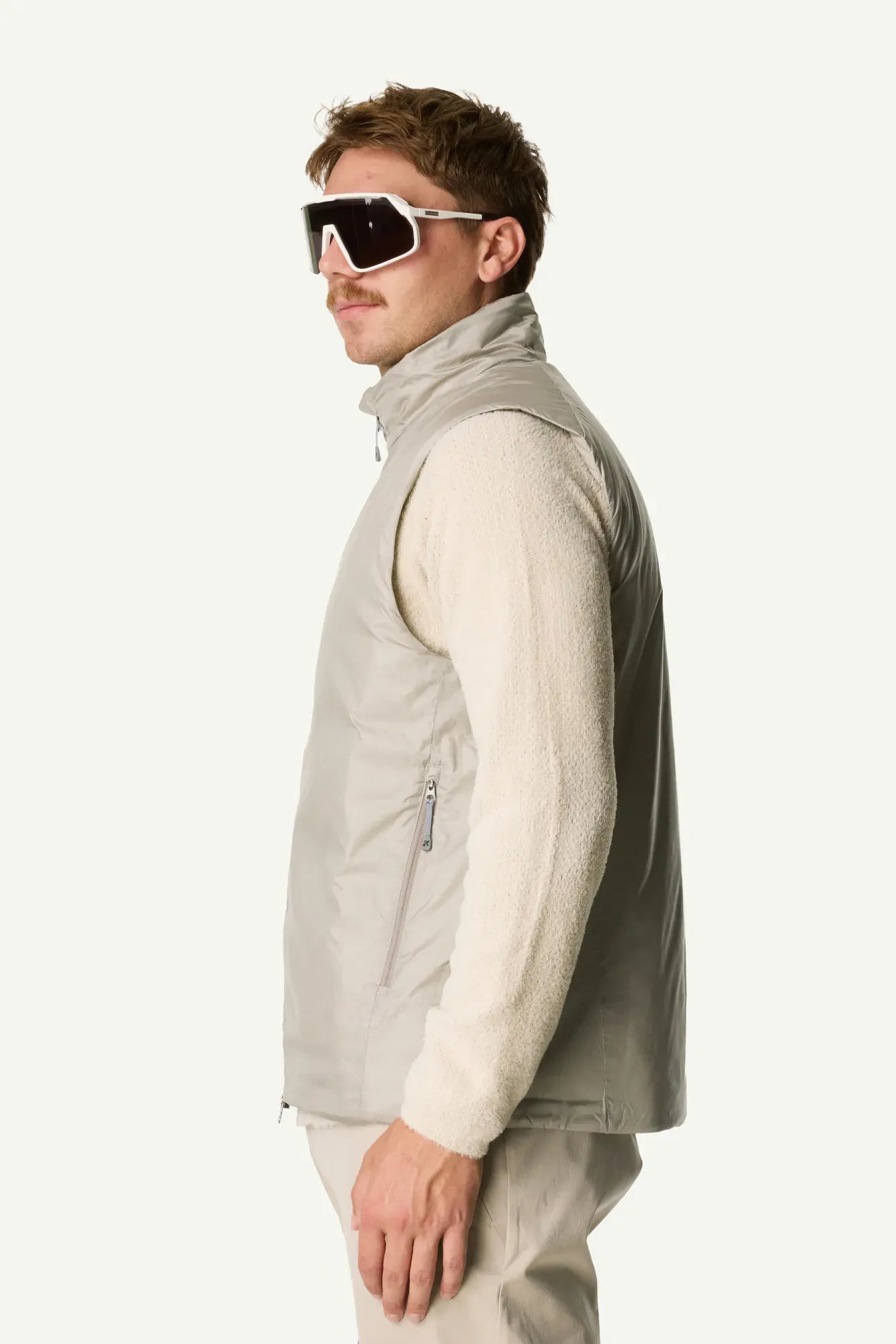 820024_148_201_Men_Dunfri_Vest_sandstorm_c_low