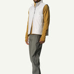 820024_G66_101_Men_Dunfri_Vest_a_touch_of_gray_B539_c_low