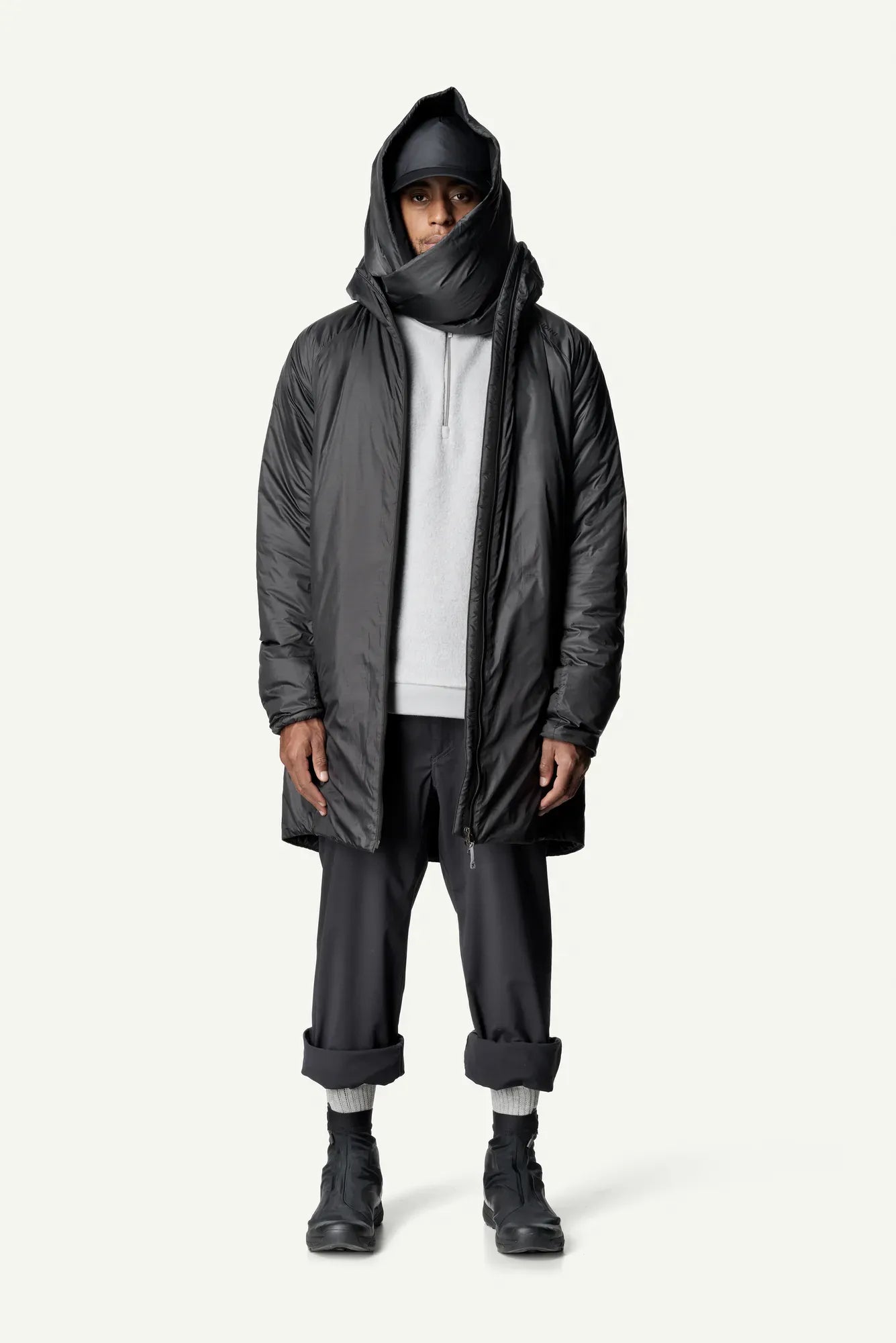 820027_900_102_Men_Dunfri_Parka_true_black_c_low